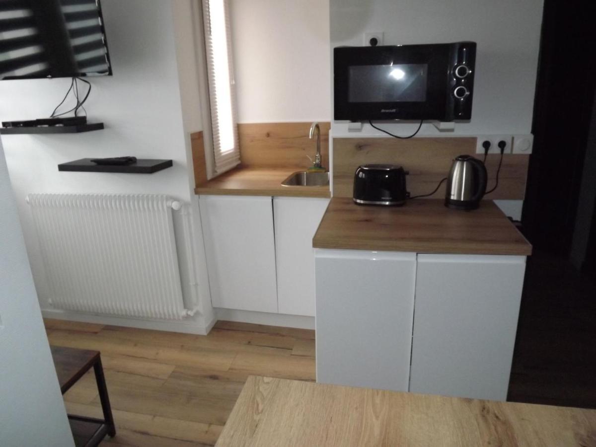 Appartement 12 Бриве-ла-Гаилларде Экстерьер фото