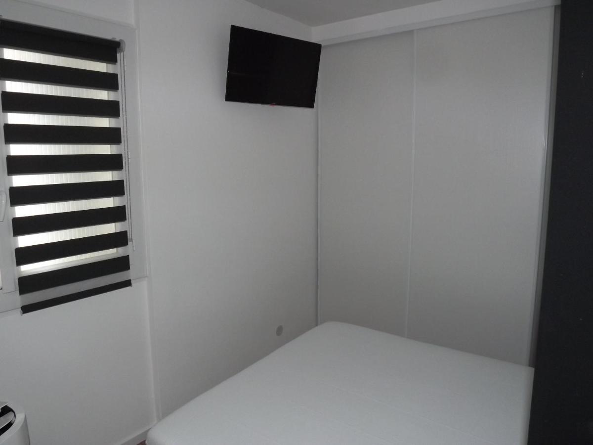 Appartement 12 Бриве-ла-Гаилларде Экстерьер фото